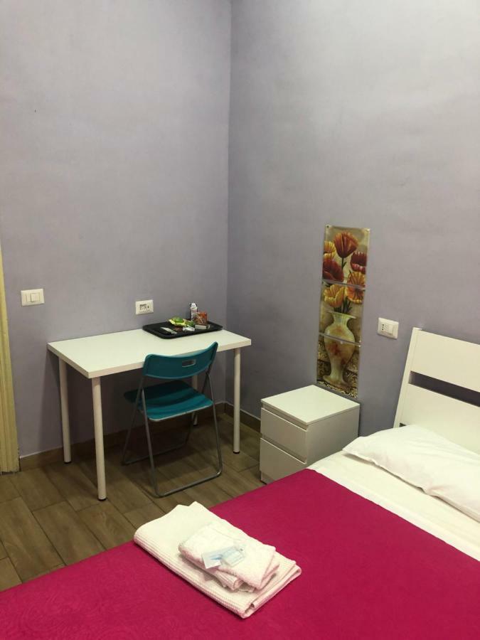 Bed and Breakfast La Casa Di Fafa Napoli Esterno foto